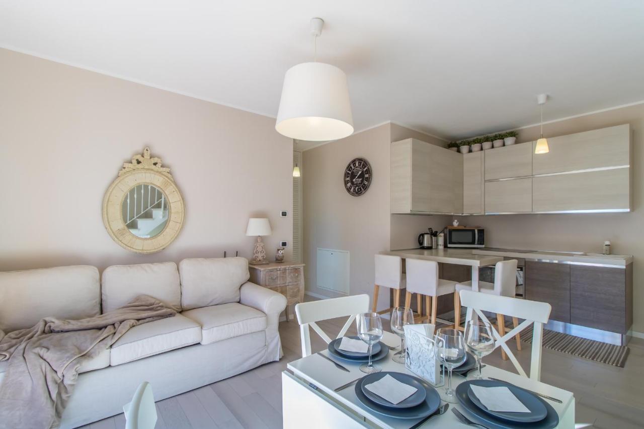 Apartment Tulipani 17 トレメッツォ 部屋 写真